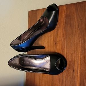 Calvin Klein black peep-toe heels size 5.5